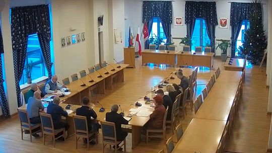 Komu przeszkadzają transmisje komisji? Urzędnik chciał zrzucić winę na szefa klubu PiS 