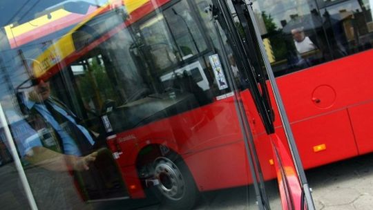 Komunikacja nocna w weekend: Autobusy pojadą częściej