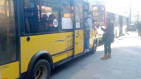 Komunikacja Świdnik - Lublin: Czarne chmury nad żółtymi busami