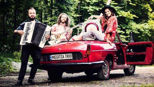 Koncert Megitza Trio na Święcie Plonów Gminy Wólka