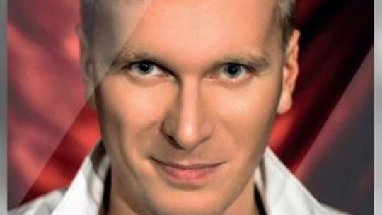 Koncert piosenek satyrycznych Artura Gotza w Domu Kultury LSM