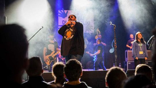 Koncert \"Razem dla Angeliki\": Zagrały zespoły Piersi i Pawkin (zdjęcia)