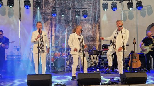 Koncert VOX, kiermasz ciast i loteria fantowa. Odpust u świętej Kingi