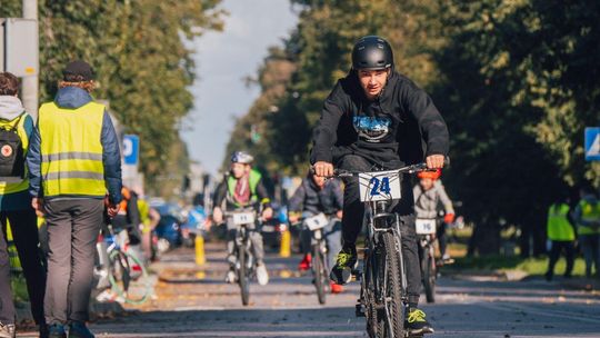Koncert wielkopostny i Sobótki Janowieckie. Powiat rozdał dotacje dla organizacji