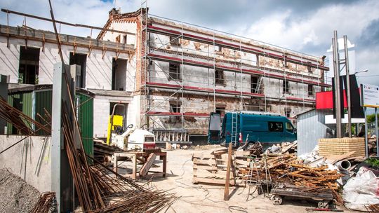 Kończą odnawiać stary spichlerz. To nie będą jedyne zmiany w Łęcznej