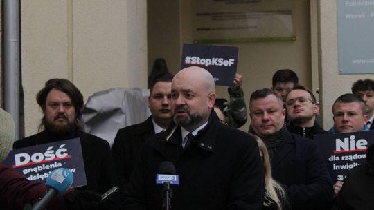 Konfederacja atakuje KSeF. „Protestujemy przeciwko inwigilacji naszych firm”