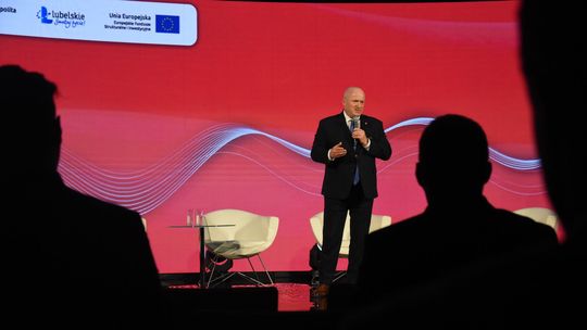 Konferencja w Lublinie. Czy pominięto wątki o LGBT w tłumaczeniu urzędniczki UE?