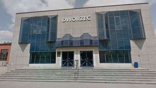 Koniec akcji policji na dworcu kolejowym. Co było w torbie?