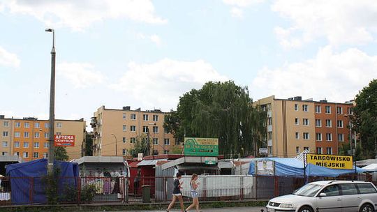 Koniec handlu przy ul. Balladyny w Kraśniku. Nowe stawki na miejskich targowiskach
