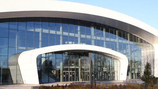 Koniec tajemnic. Wiemy ile Azoty zapłacą Puławom za prawa do hali