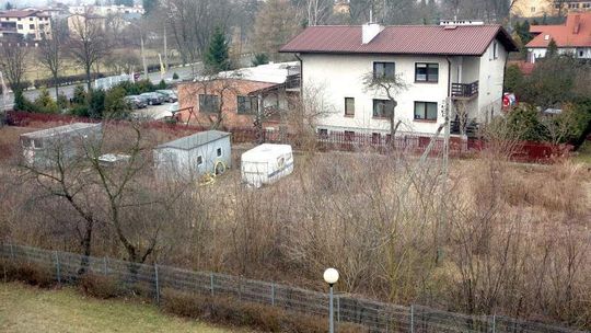 Koniec warsztatu samochodowego? Ratusz nie jest władny rozwiązać problem