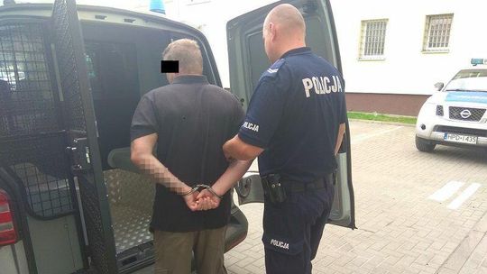 Konkubinie groził nożem, znajomej zniszczył samochód 