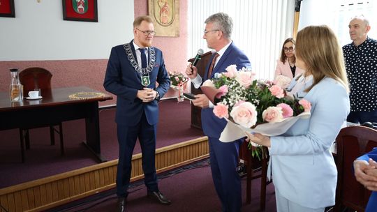 Konkurent burmistrza w wyborach jest przewodniczącym rady