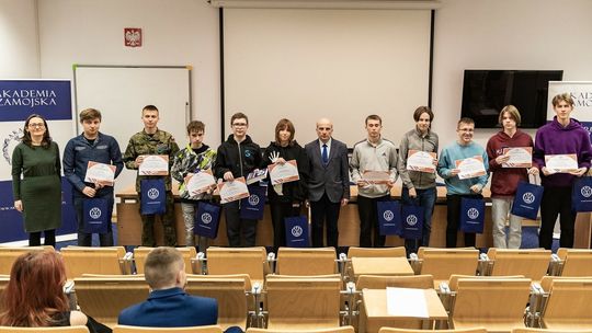 Konkurs Akademii Zamojskiej. Najlepsi matematycy są w Społeczniaku