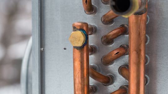 Konserwacja wymienników ciepła – jak wygląda proces czyszczenia?