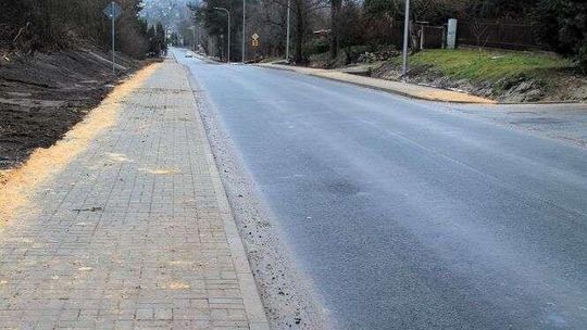 Końskowola: Droga skończona, ale już widać, że będą potrzebne poprawki