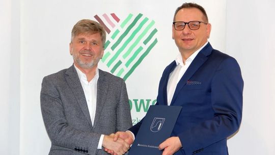 Końskowola z burmistrzem i nowym zastępcą. Podwyżka dla sekretarza