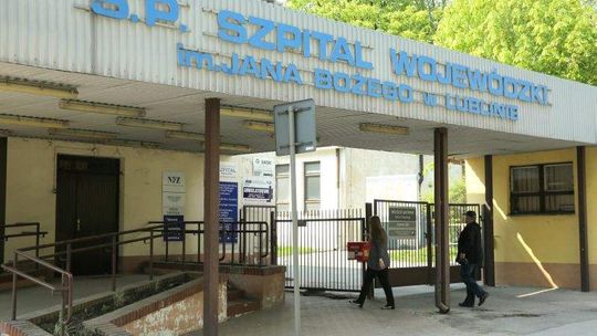 Kontrola NIK w szpitalach: Kolejki nie topnieją, placówki toną w długach