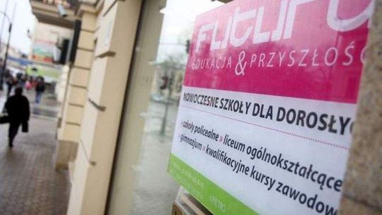Kontrola rekordowa, a pieniędzy nie widać. Spór miasta z firmą prowadzącą szkoły