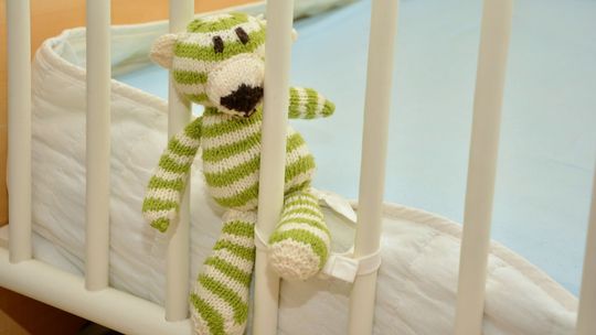 Kontrola w lubelskich sklepach: Zabawki z chemikaliami i zbyt głośne, łóżeczka groźne dla dzieci