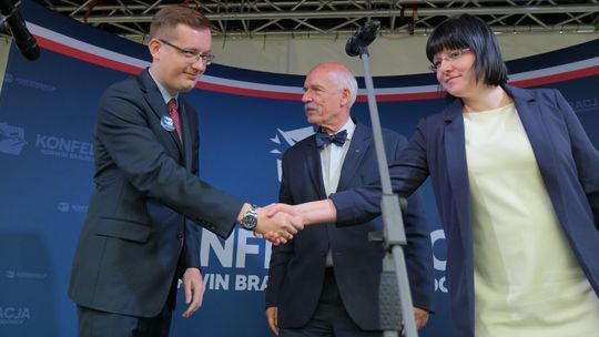 Konwencja Konfederacji w Lublinie. Korwin-Mikke: "Unia Europejska wyraźnie umiera. W Polsce prawica się odradza!"