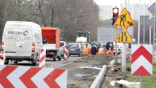 Korki na al. Tysiąclecia po rozpoczęciu prac drogowych