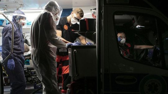 Koronawirus. 25 nowych przypadków w województwie lubelskim. W Tomaszowie Lubelskim zmarła pacjentka