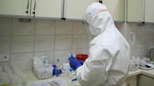 Koronawirus 3 stycznia. Niemal 6.5 tys. zakażeń w Polsce. 180 przypadków w woj. lubelskim