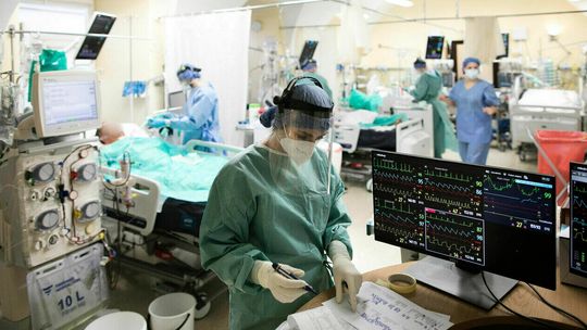 Koronawirus 30 marca. Ponad 5 tys. zakażeń w Polsce. "Te wyniki są bardzo pozytywne"