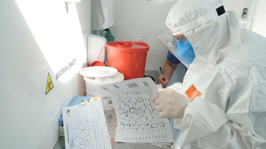 Koronawirus. Blisko 22,5 tysiąca nowych zachorowań. Nie żyje 626 osób