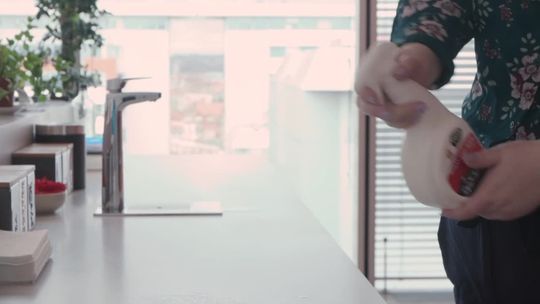 Koronawirus: Jak chronić się w miejscu pracy?