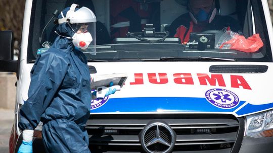 Koronawirus. Nowe dane z 8 września. Zmarło 12 zakażonych pacjentów