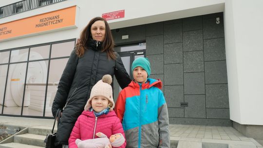 Koronawirus. Przedszkolaki zostają w domach, fryzjerzy zamknięci