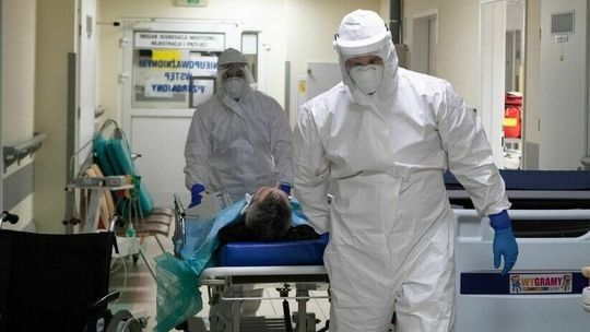 Koronawirus. Rok temu w Lubelskiem niecałe 600 przypadków. Ile jest teraz?