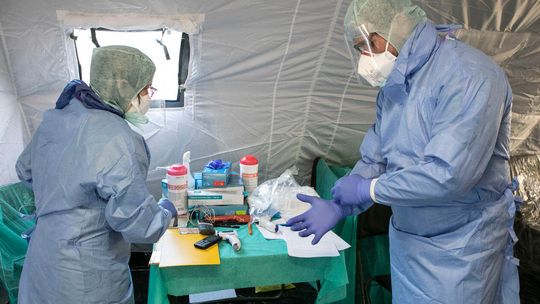 Koronawirus: Szpital przy Jaczewskiego w Lublinie pilnie potrzebuje środków ochronnych