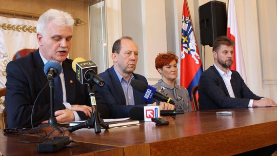 Koronawirus: Szpital w Puławach przygotowuje się na przyjęcie zakażonych. "Nie było żadnych możliwości negocjacji"