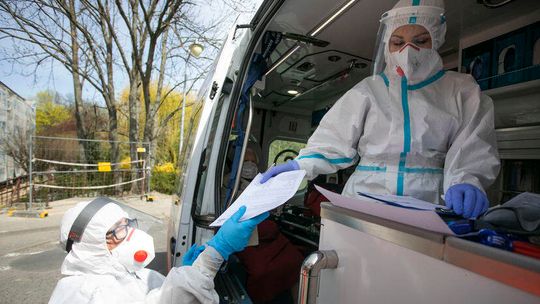 Koronawirus. W lubelskich szpitalach jest ponad 100 osób