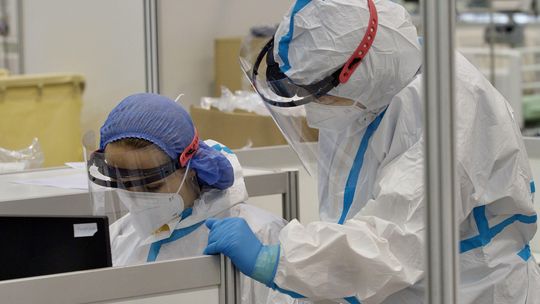 Koronawirus w Polsce, 25 lutego. Zmarło 198 osób z COVID-19