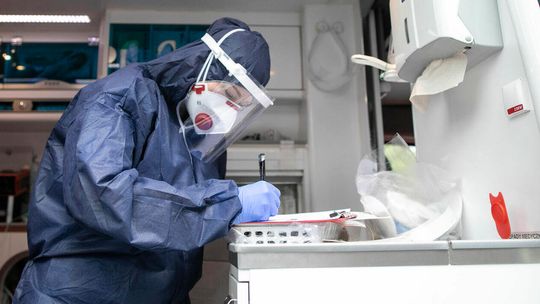 Koronawirus. Wiceminister zdradza dane. Ponad 42  proc. więcej niż tydzień temu