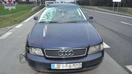 Koroszczyn: Śmiertelne potrącenie 22-latka. Nie miał odblasków