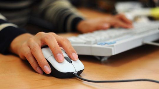 Kościół w internecie: Rekolekcje na Facebooku