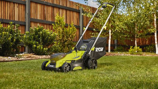 Kosiarka 33cm bezszczotkowa 18V RYOBI RY18LMX33A