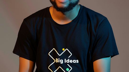 Koszulki firmowe z nadrukiem w Lublinie - poradnik techniczno-zakupowy (2026)