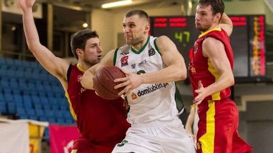 Koszykarze AZS UMCS Lublin walczą z AZS UMK Toruń