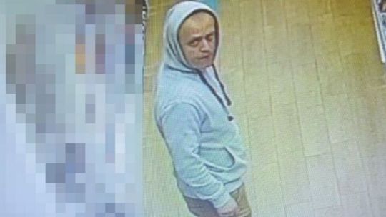 Kradł w chełmskiej drogerii. Kto rozpoznaje mężczyznę?