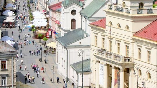 Krakowskie Przedmieście prawie najdroższą handlową ul. w Polsce