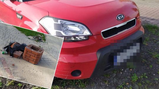Kraśnik. Kia rozbiła się na śmietniku, bo kierowcę "zdenerwowała żona"