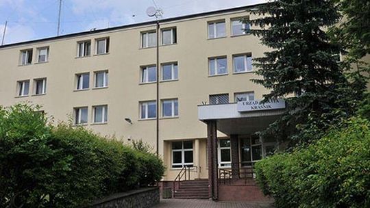 Kraśnik opublikuje umowy wcześniej niż zapowiadał