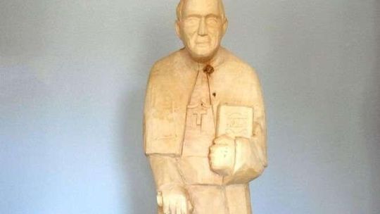 Kraśnik. Park Jana Pawła II bez figur papieża? Jest duże zainteresowanie