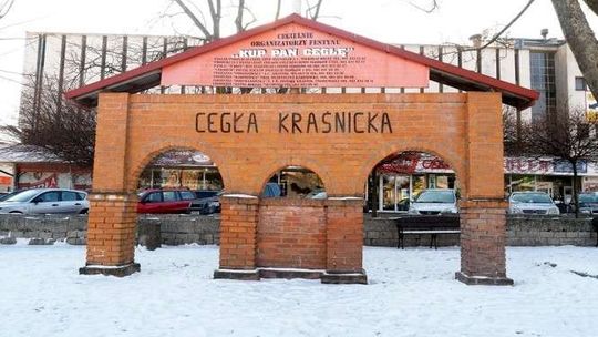 Kraśnik: Rynek przejdzie lifting. Zniknie pomnik?